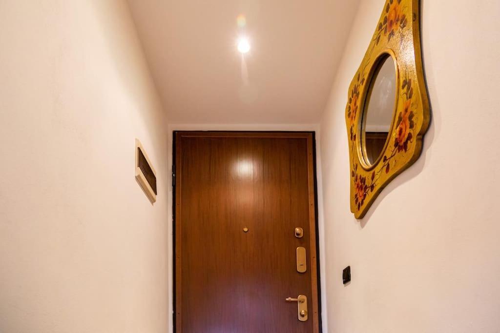 밀라노 2 Min Da Porta Genova - Elegante Bilocale 아파트 외부 사진